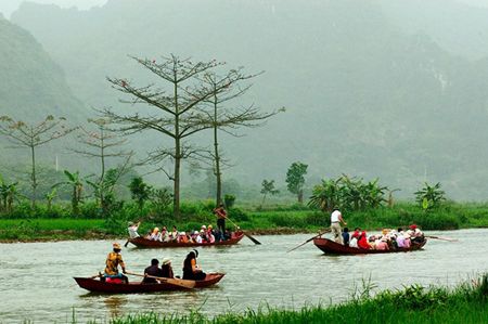 Lễ hội ch&ugrave;a Hương-Đẹp thay văn h&oacute;a Việt l&agrave; đ&acirc;y!